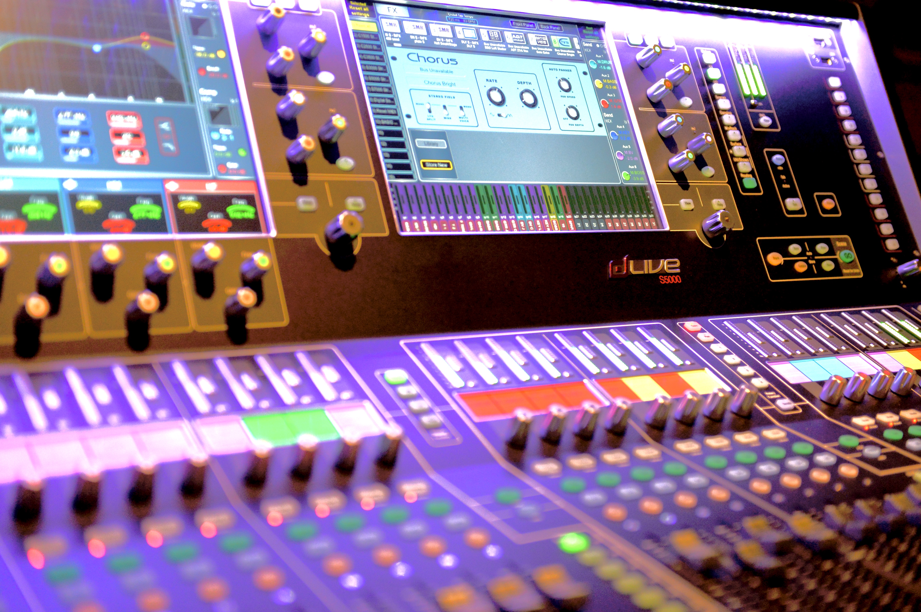 Allen & Heath dLive S5000