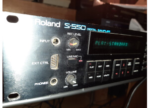 Roland s550  3