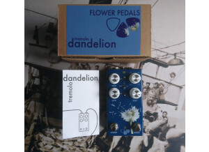 Flower Pedals Dandelion Tremolo V2