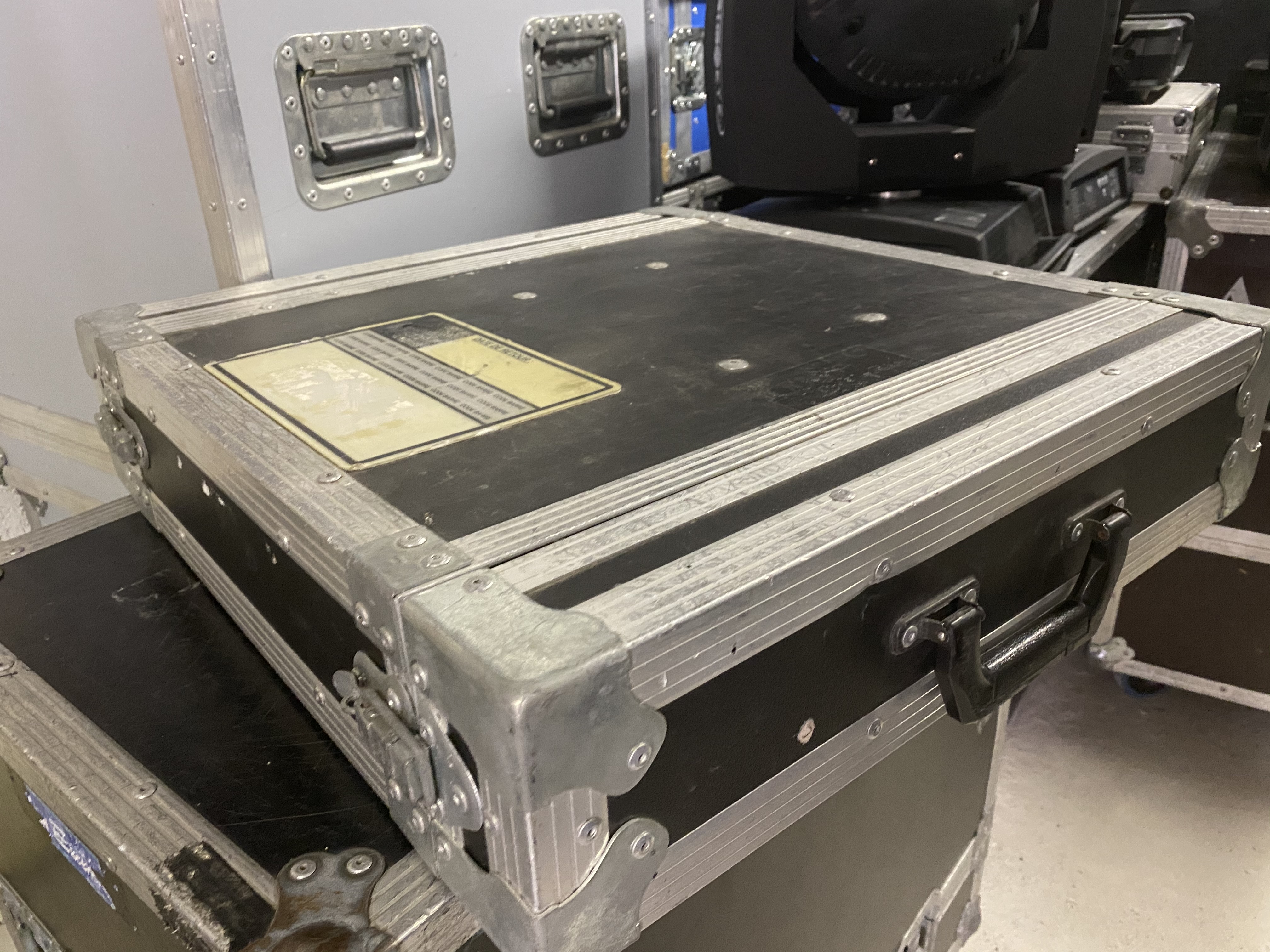 FLIGHT CASE 54.5 x 53 x 12h #29