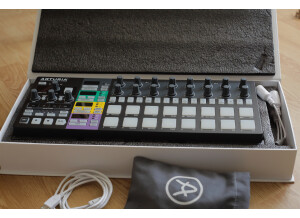 Arturia BeatStep Pro (60032)