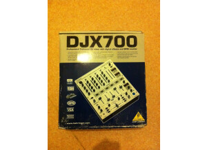 Behringer DJX700 Pro Mixer