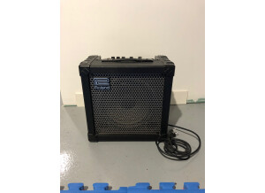 Roland Cube-30 (23329)