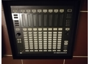 Native Instruments Maschine Studio (12313)