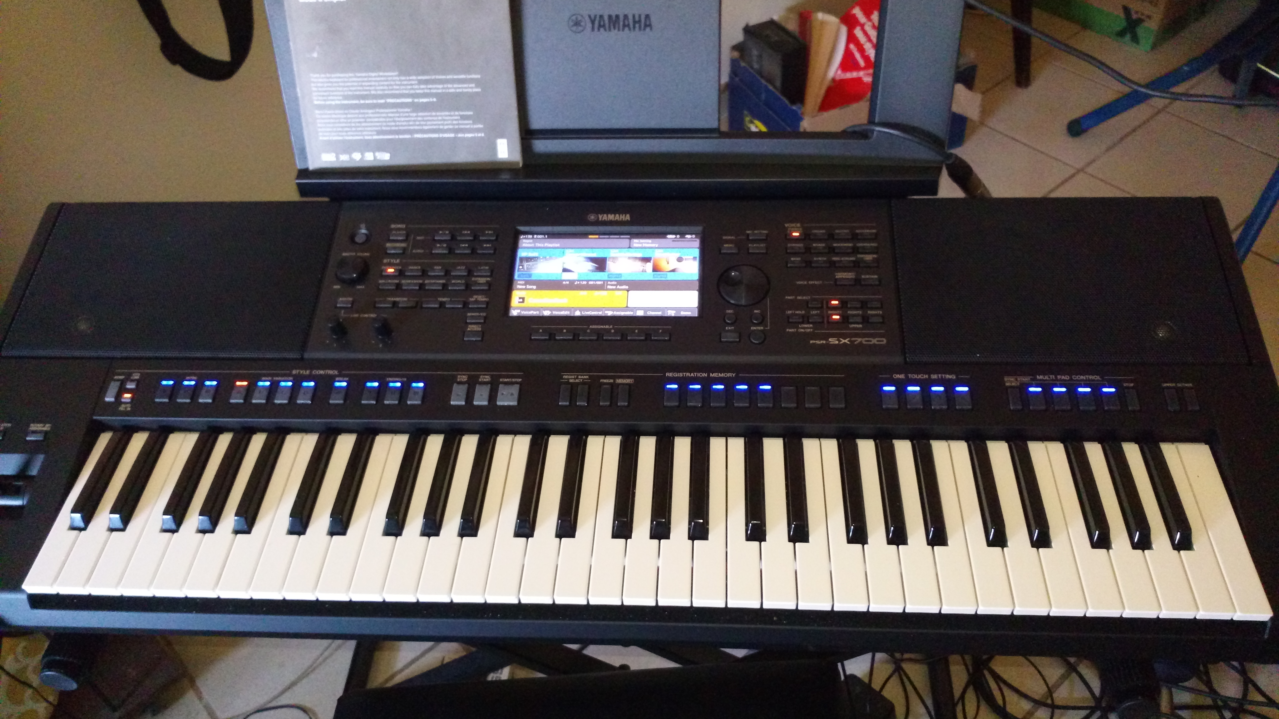 Yamaha PSR-SX700