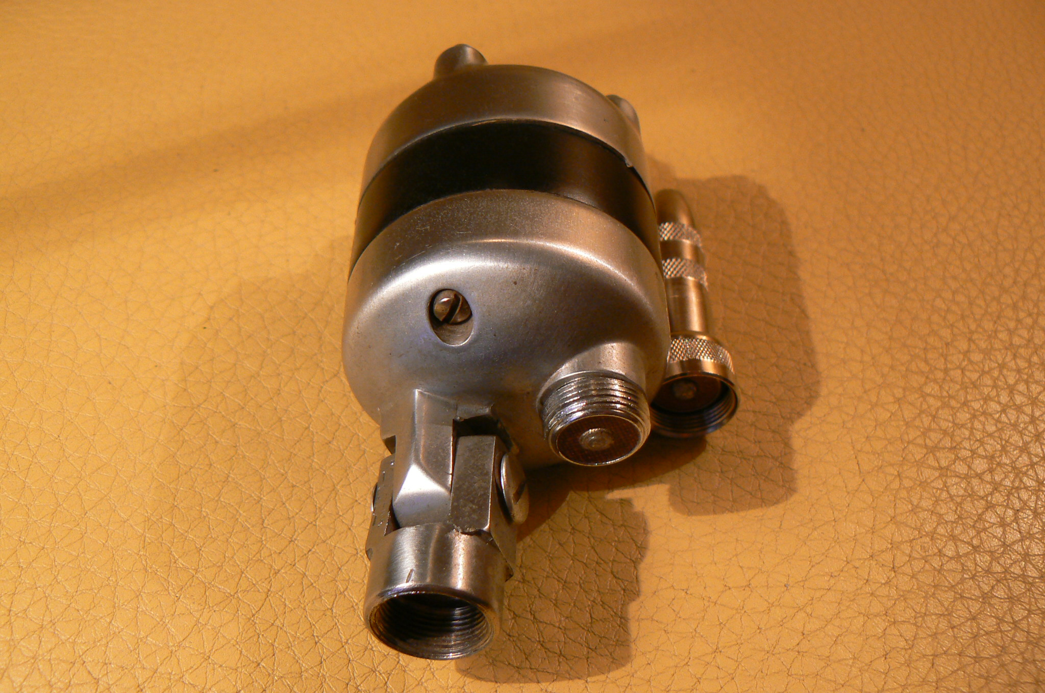American D4T (79332)