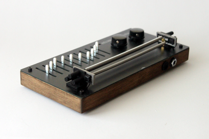 Tilde Elektriske Kretser : 2E834471-644C-4500-84A5-9A156250D3E4