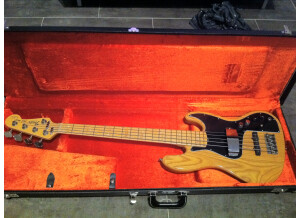Fender [Artist Series] Marcus Miller Jazz Bass V - Aged Natural