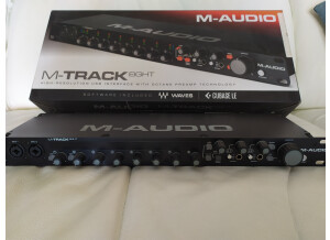 M-Audio M-Track Eight (75367)