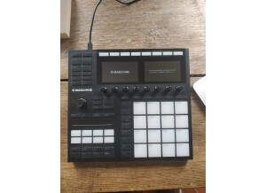 Native Instruments Maschine mk3 (5072)