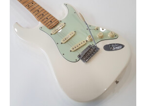 Fender Deluxe Roadhouse Strat [2016-Current] (36894)