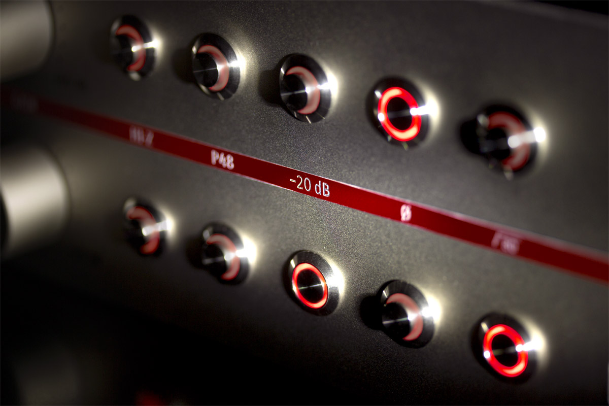 x1_V-402-Macro-2_Neumann-PreAmp_G