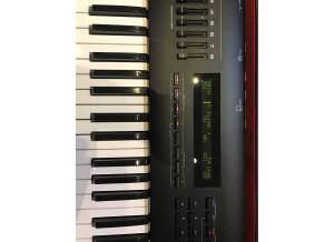 Roland JV-80 (95045)
