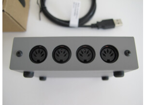 Blokas Midihub (64132)