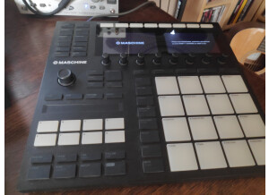 Native Instruments Maschine mk3 (93301)