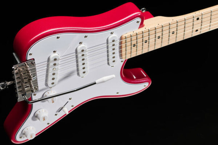 ST)-Travelyay ST)-Travelyay