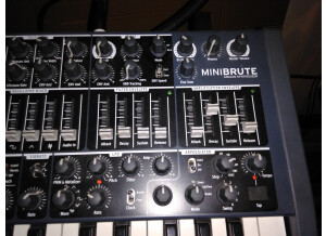 Arturia MiniBrute (86178)