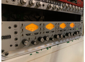 Universal Audio 4-710D (88730)