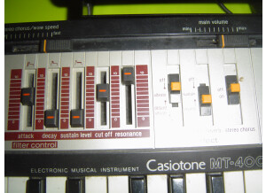 Casio MT400v