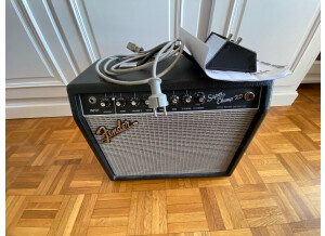 Fender Vibro Champ XD (91350)