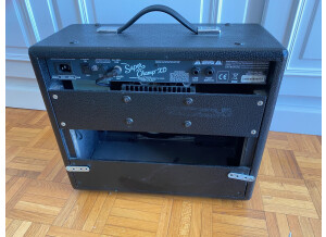 Fender Vibro Champ XD (98004)