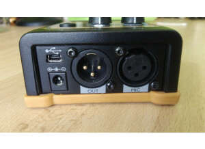 TC-Helicon VoiceTone T1 (42813)