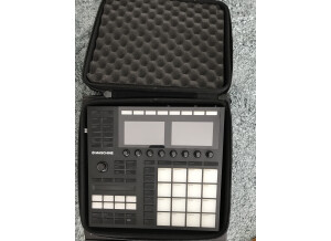 Native Instruments Maschine mk3 (18336)