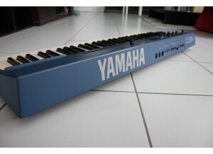 Yamaha CS1X (42323)