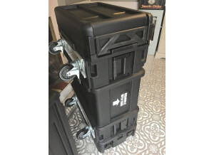 SKB 4U Roto Shockmount Rack Case - 24 (61301)