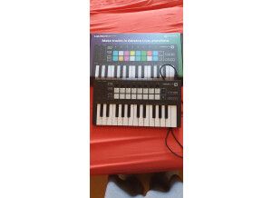 Novation Launchkey Mini mk3 (14901)