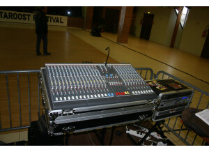 Allen & Heath GL2200-424 (63749)