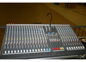 Allen & Heath GL2200-424 (53276)