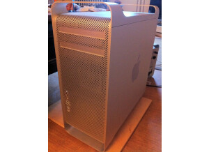 Apple Mac Pro Quad Xeon 64 Bits (13546)