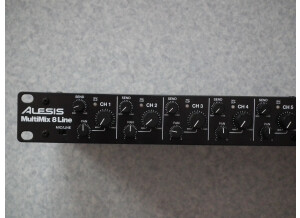 Alesis MultiMix 8 Line (94480)