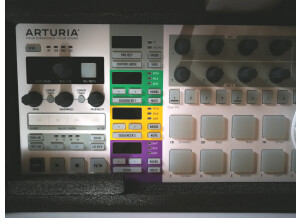 Arturia BeatStep Pro (50245)