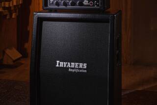 Invaders Amplification 2x12 Angled Serie 9 – 9212
