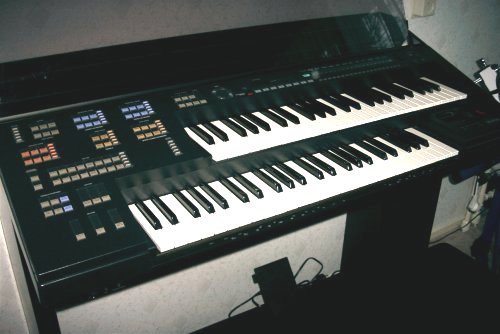 Yamaha Electone HS4