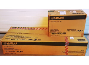 Yamaha Tyros 4 (8922)