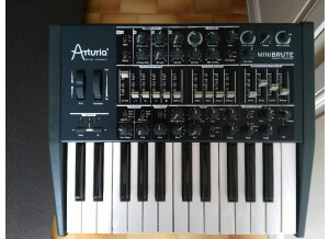 Arturia MiniBrute (79669)