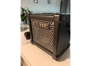 Roland Micro Cube GX (2855)