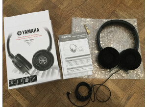 Yamaha HPH-100B (88724)