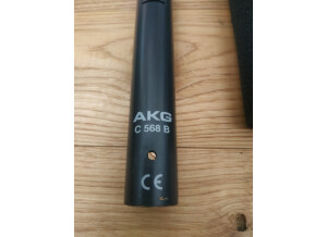 AKG C568 B