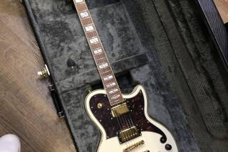 D'angelico Deluxe Atlantic