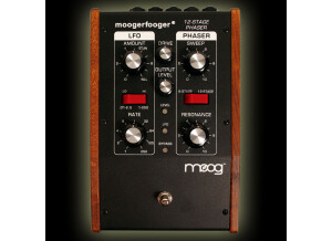 Moog Music 12 stage phaser (73837)