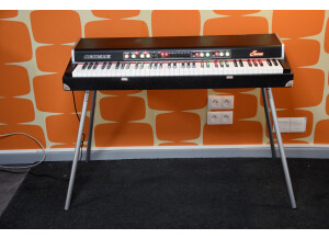 Crumar Seven (47855)