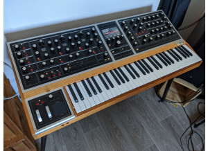 Moog Music Moog One 8 (56911)