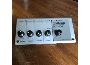 Boss KM-04 Micro Mixer