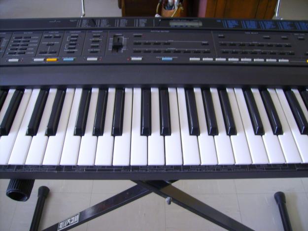 Roland E-20
