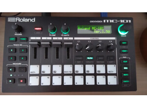 Roland MC-101 (69322)
