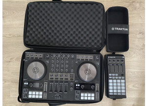 5FD37A86-B2A0-4F53-B69A-50C8636A1E21